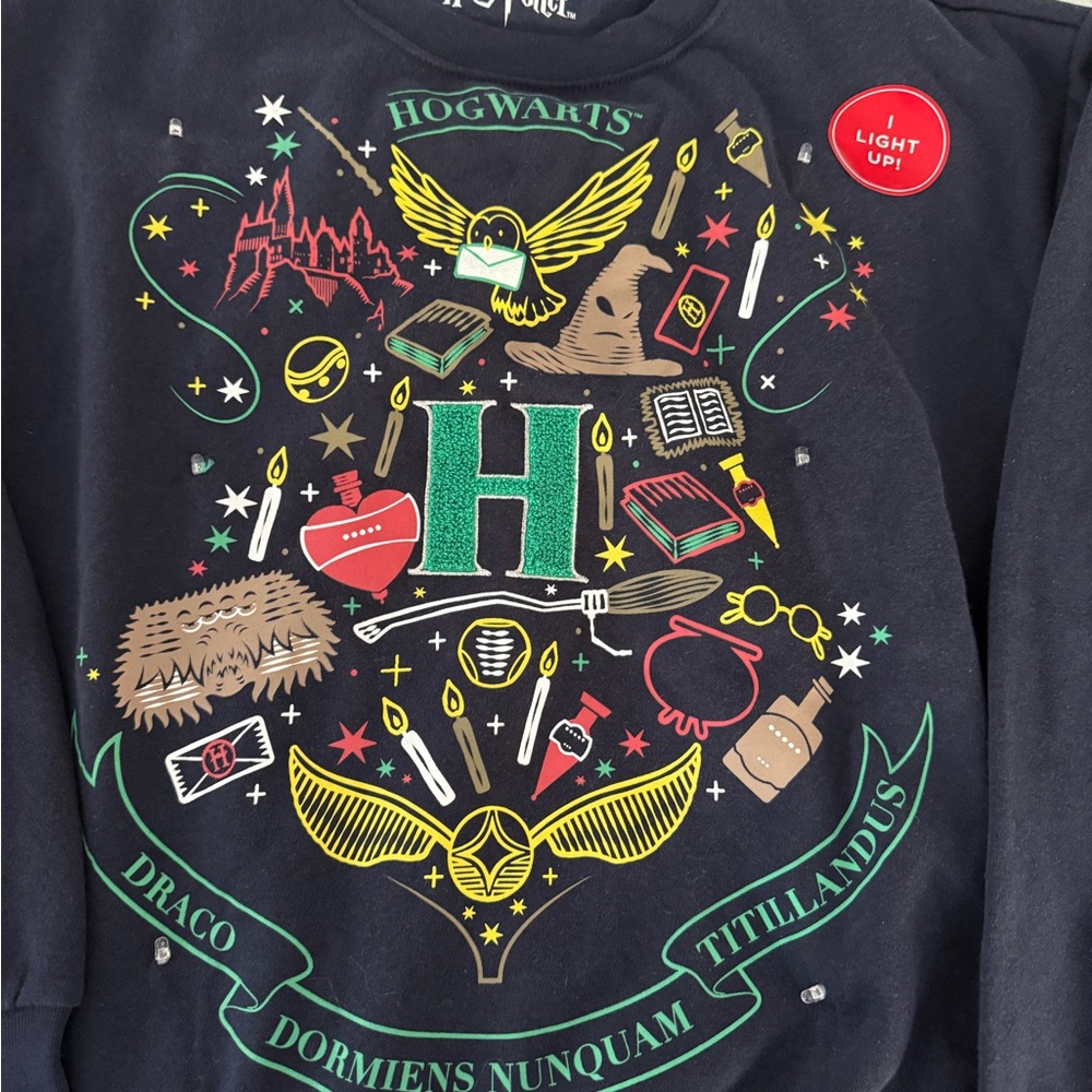 New Harry Potter Houses Navy Blue Light Up Pullover Oversized Sweatshirt XS - Picture 2 of 7